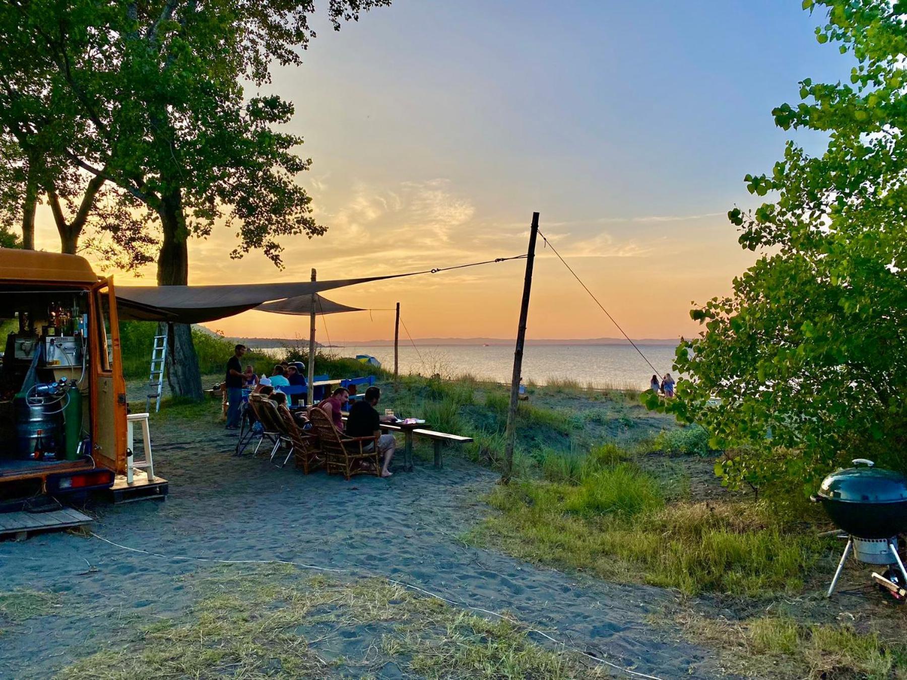 Beachfront Caravans Hotel Chernomorets Exterior foto