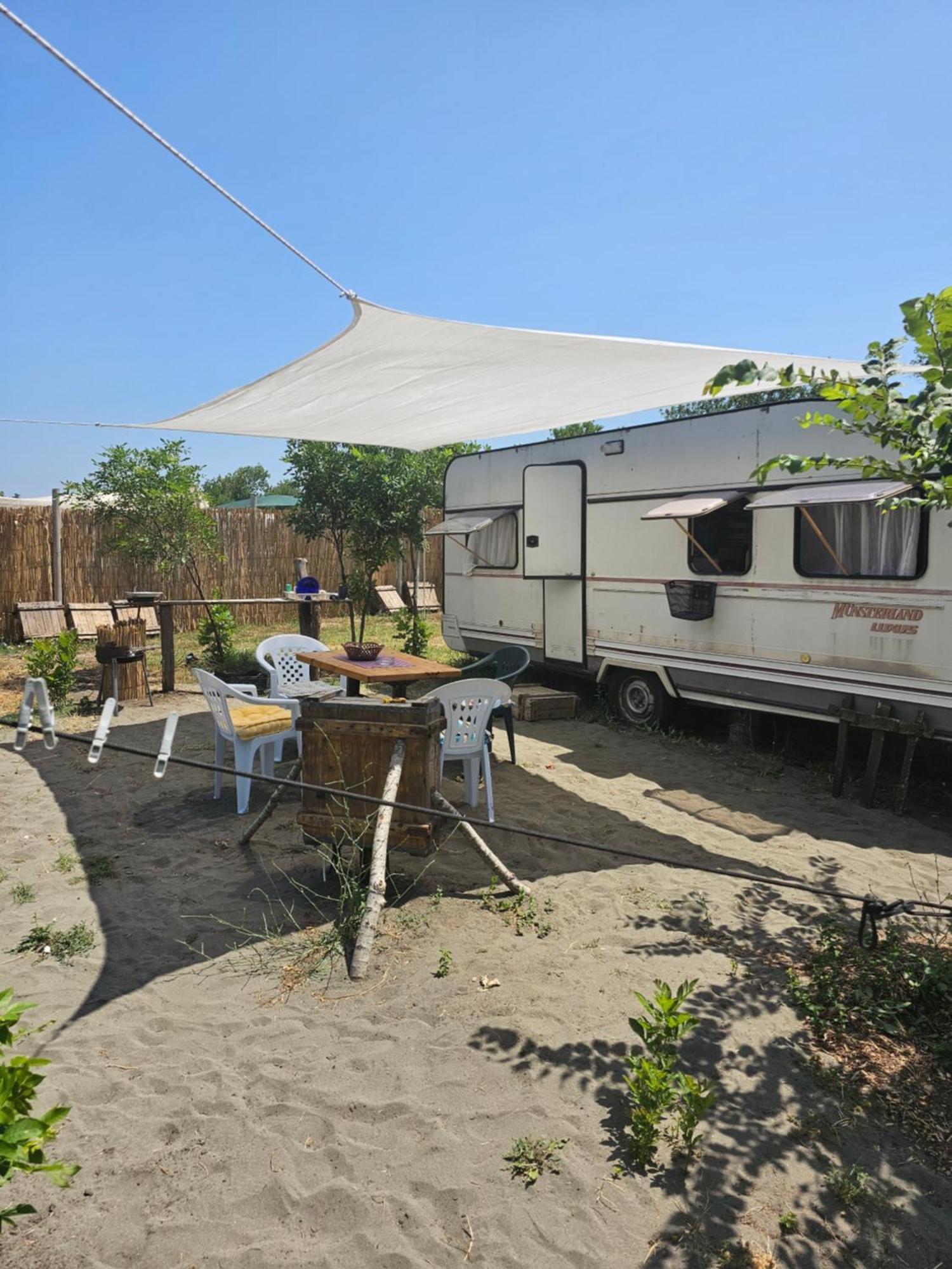 Beachfront Caravans Hotel Chernomorets Exterior foto