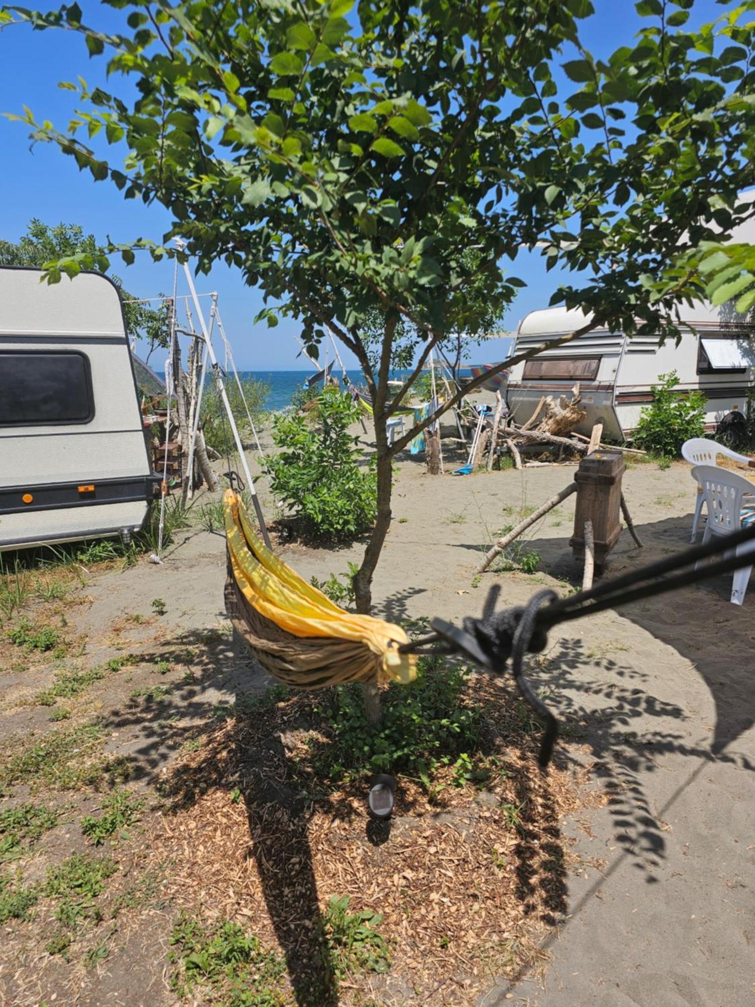 Beachfront Caravans Hotel Chernomorets Exterior foto