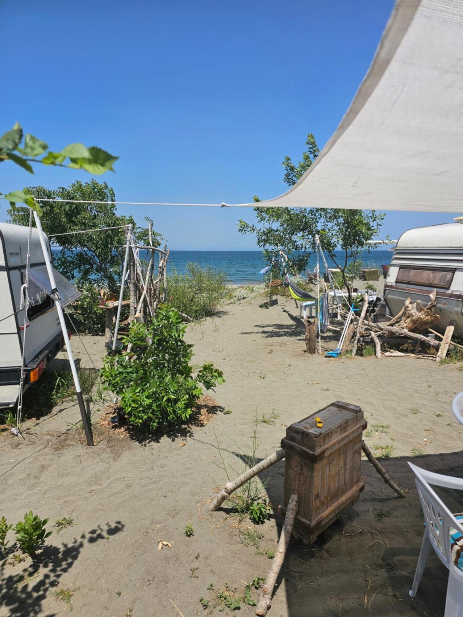 Beachfront Caravans Hotel Chernomorets Exterior foto